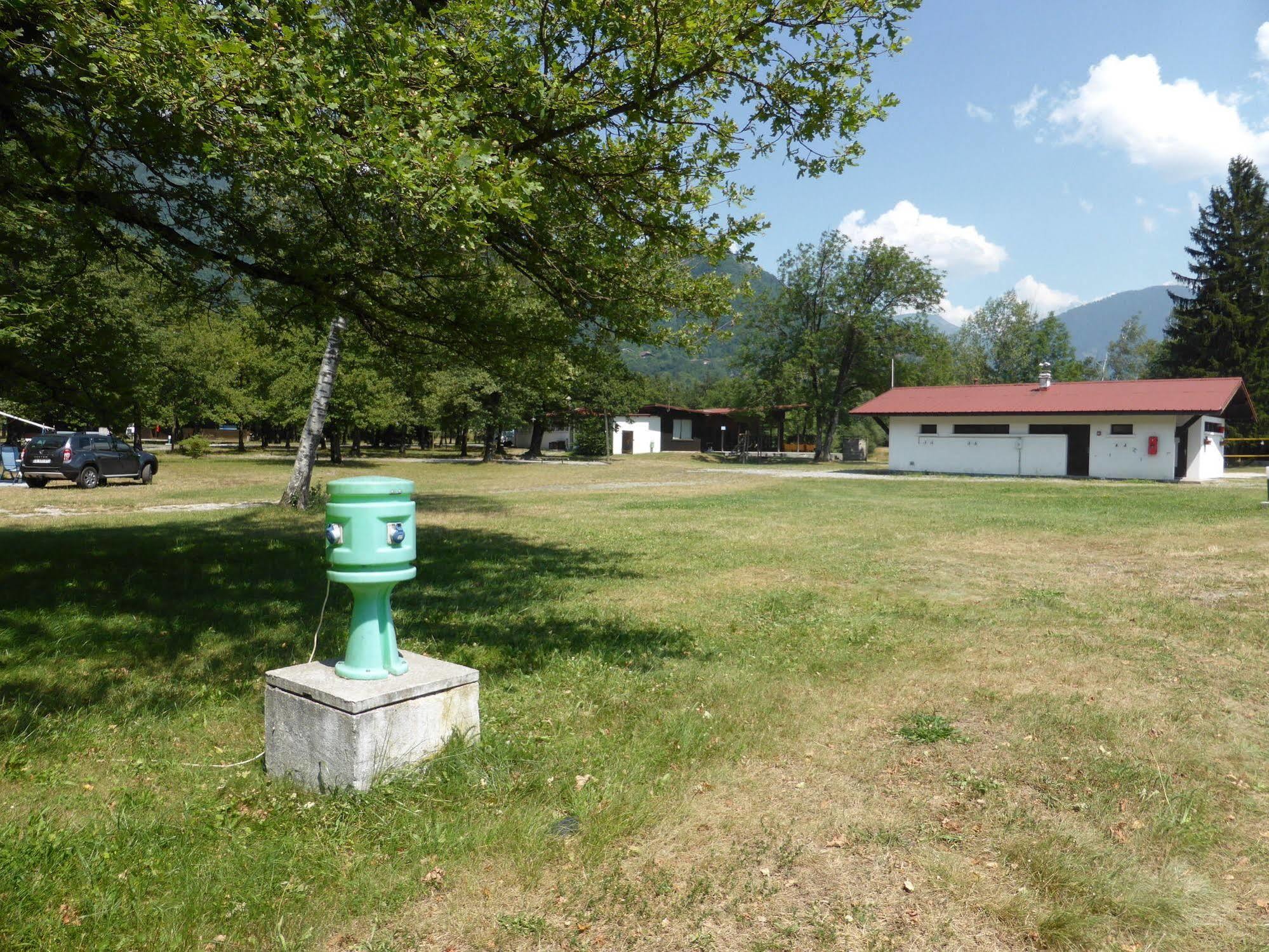 Camping L'Ecureuil - Mont-Blanc Village Domancy Luaran gambar