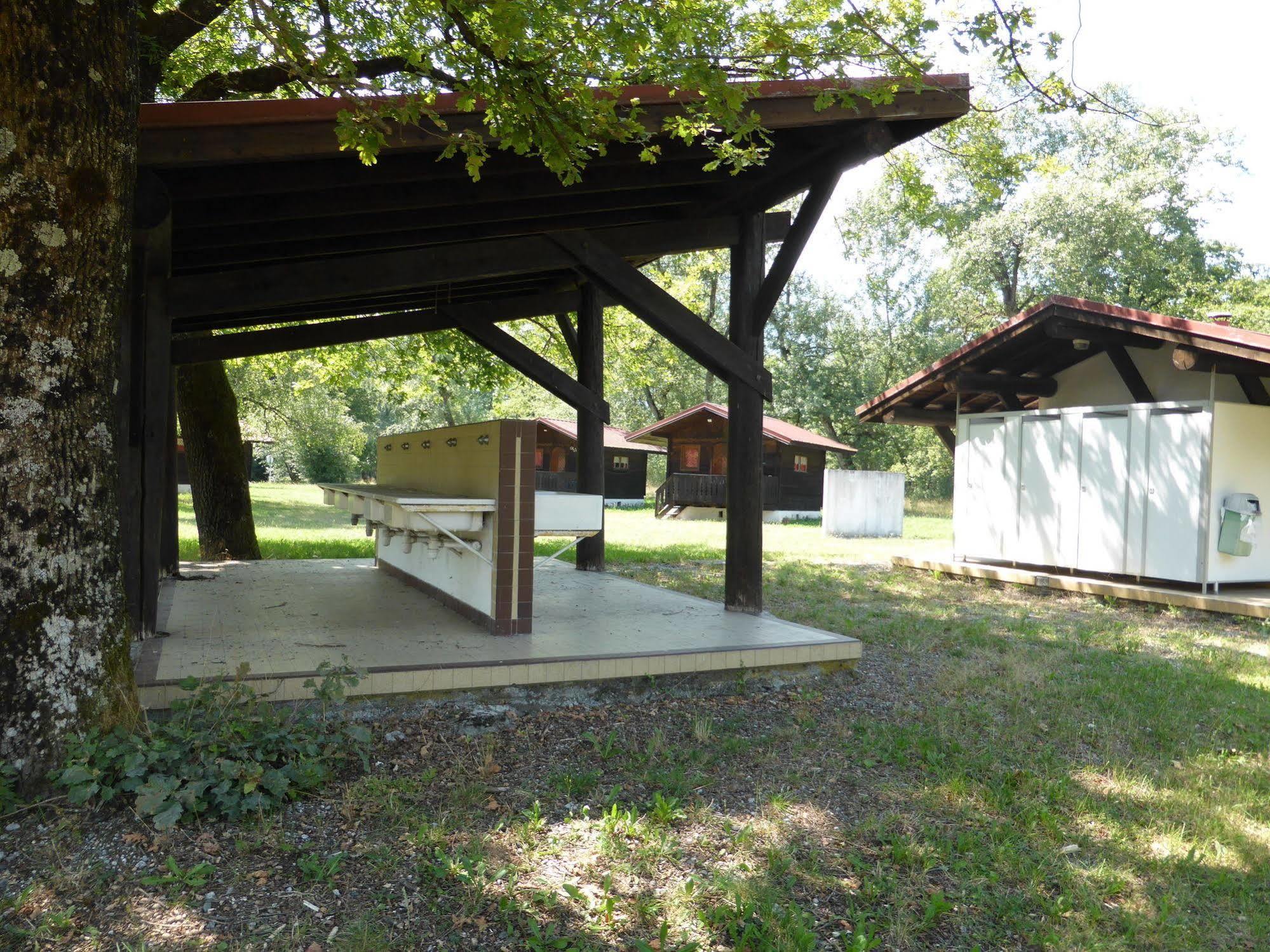 Camping L'Ecureuil - Mont-Blanc Village Domancy Luaran gambar