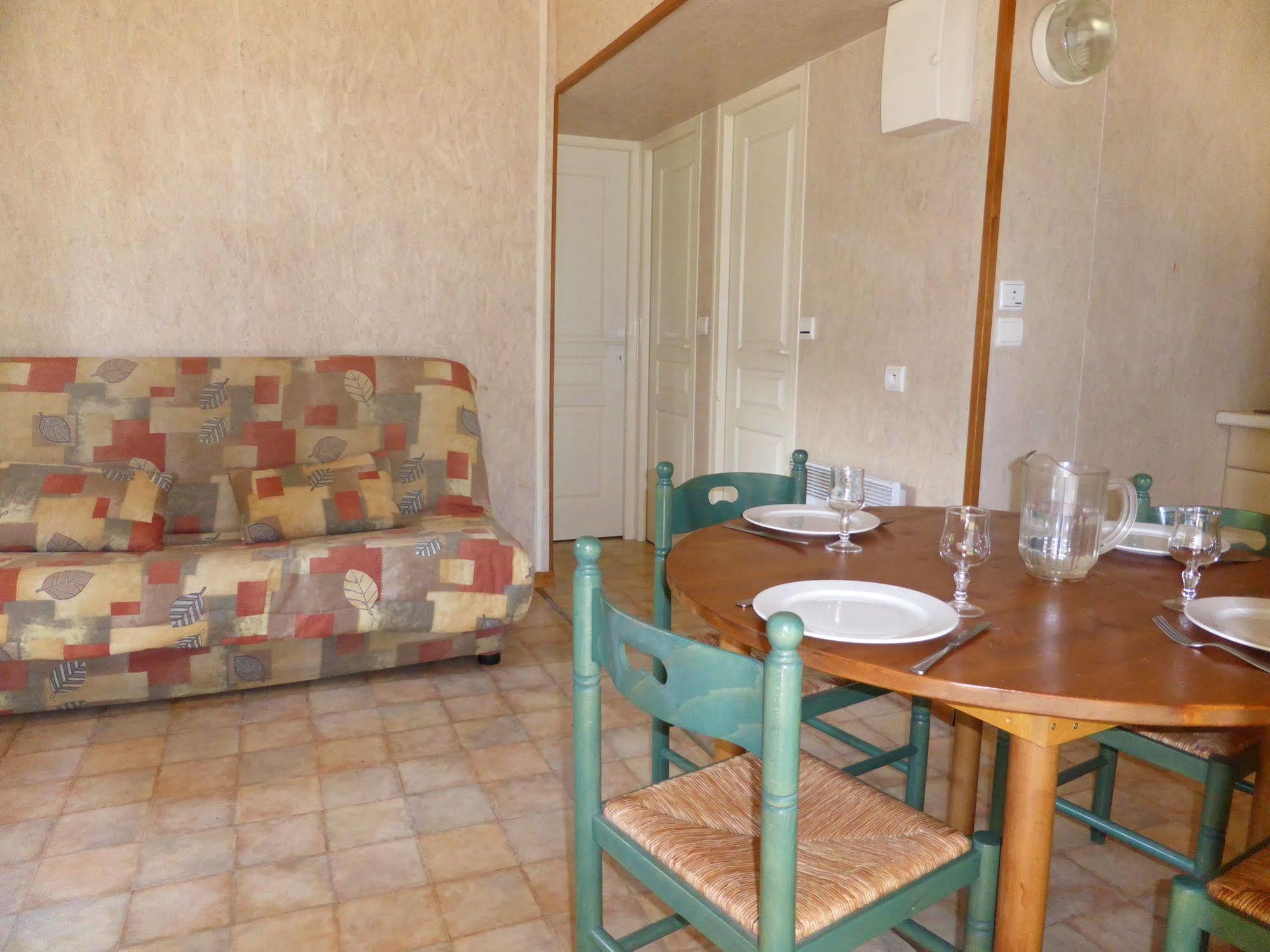 Camping L'Ecureuil - Mont-Blanc Village Domancy Luaran gambar