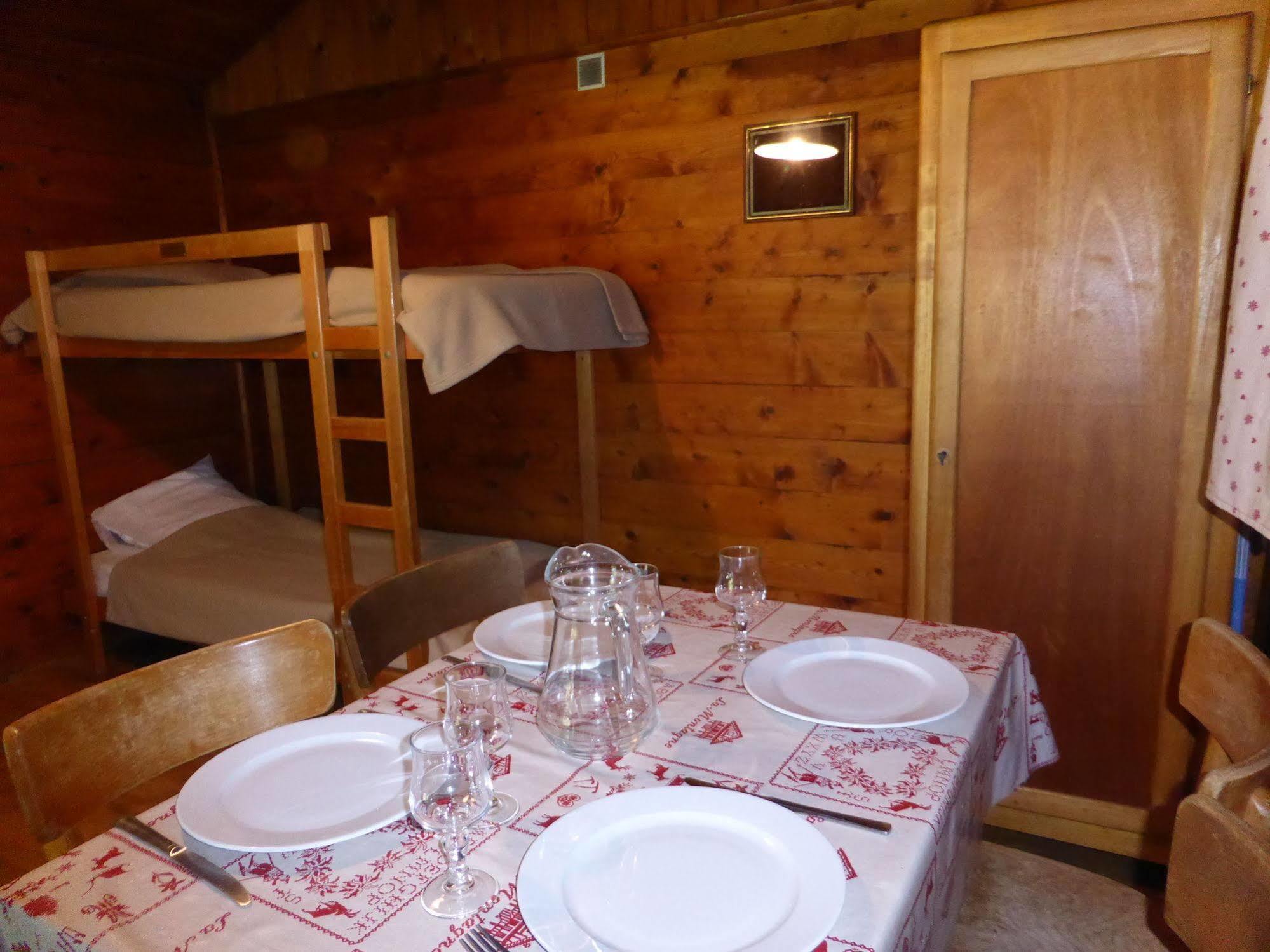 Camping L'Ecureuil - Mont-Blanc Village Domancy Luaran gambar
