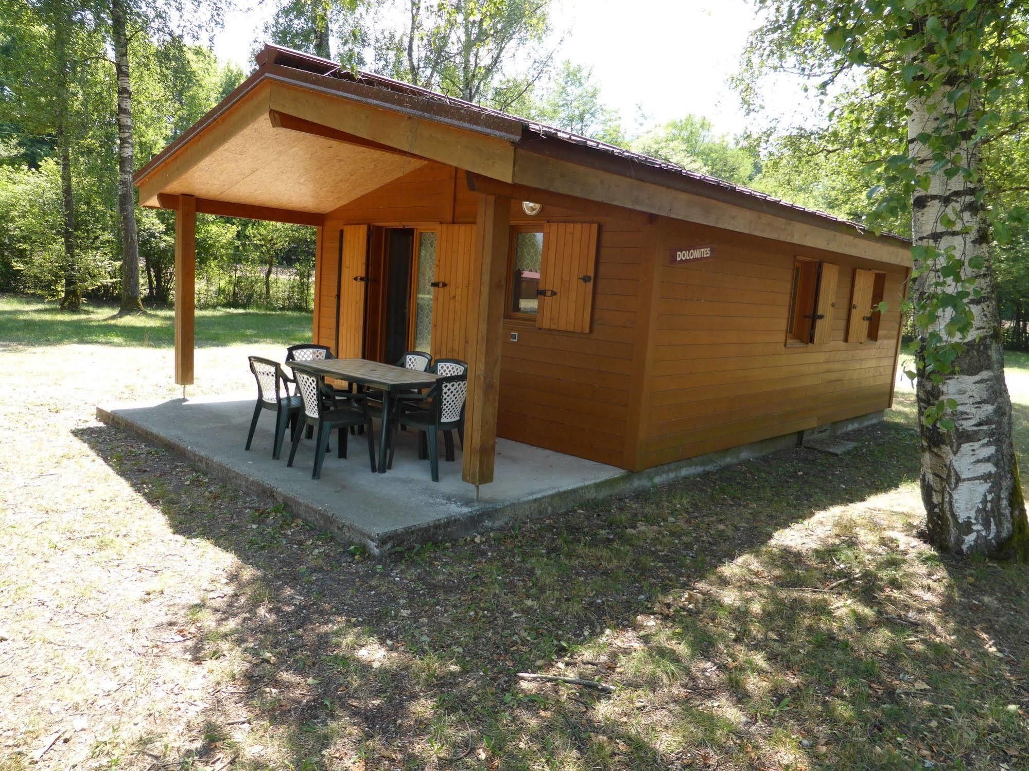 Camping L'Ecureuil - Mont-Blanc Village Domancy Luaran gambar